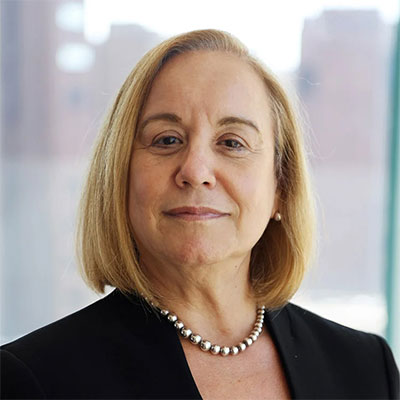 Dr. Mercedes Martinez 